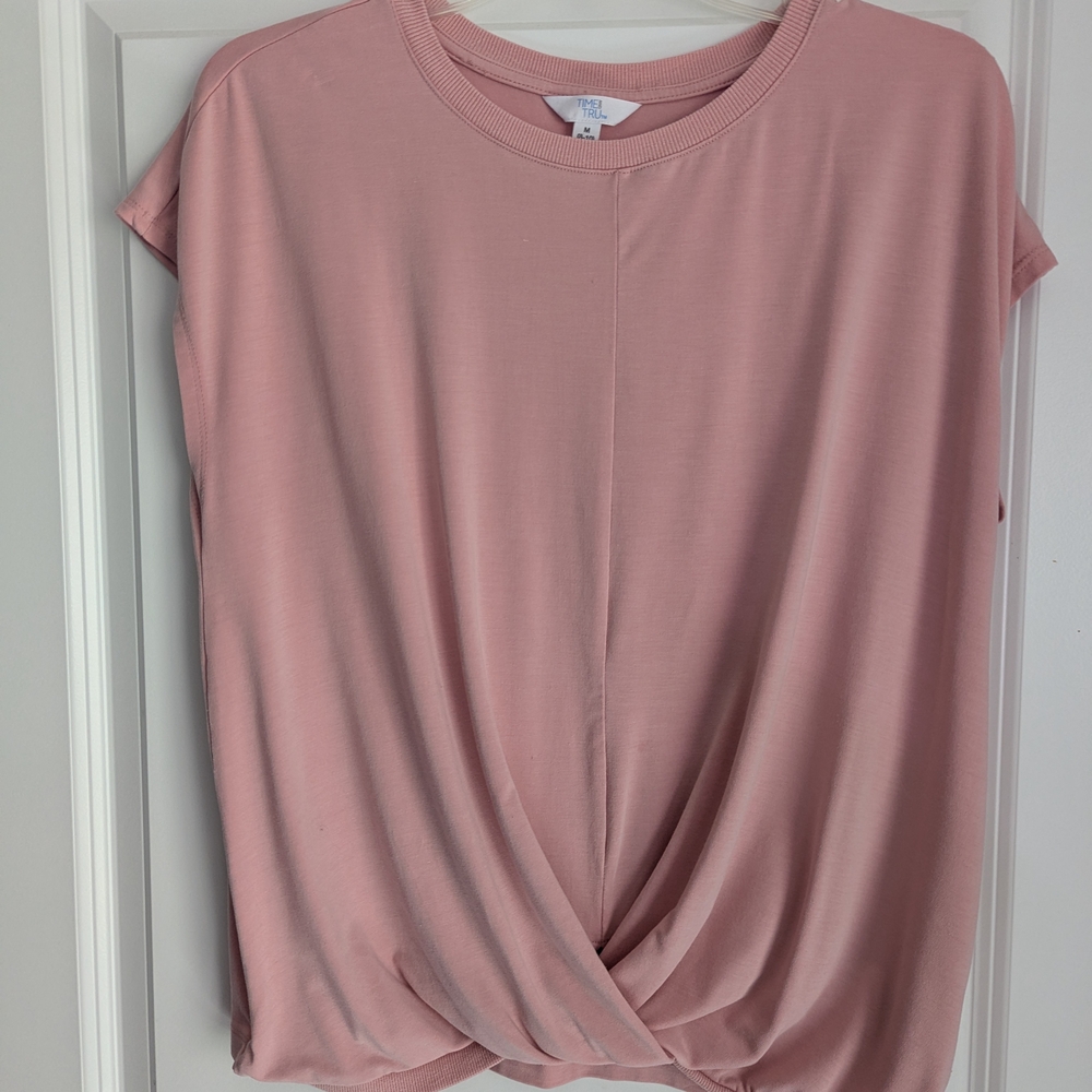 Time and Tru Soft Pink Short Sleeve Twist Tee